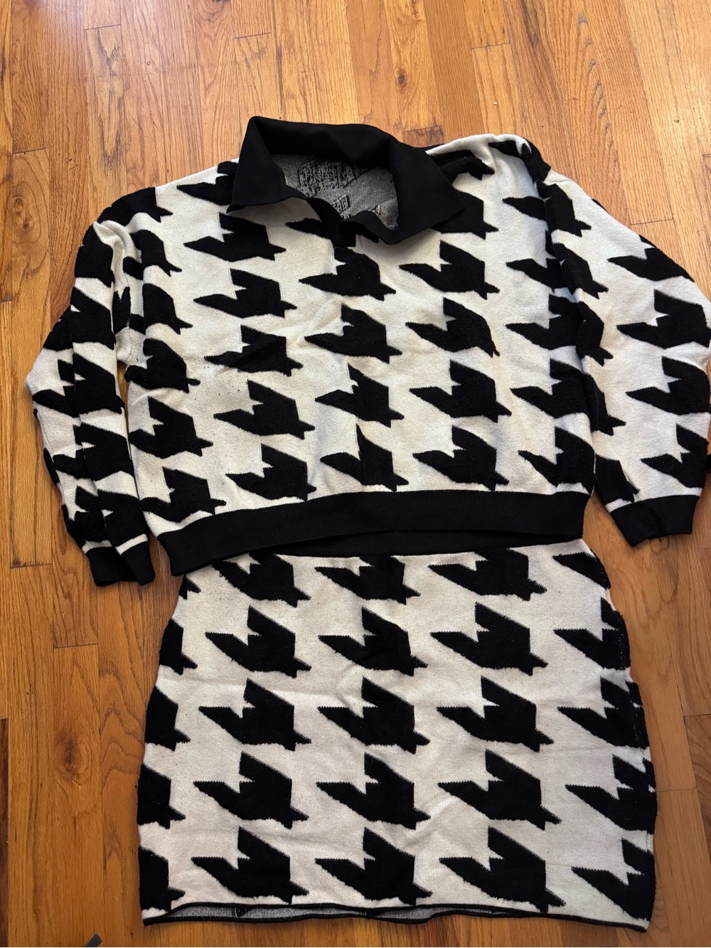 Cider Black and White Houndstooth Two-Piece Skirt Set